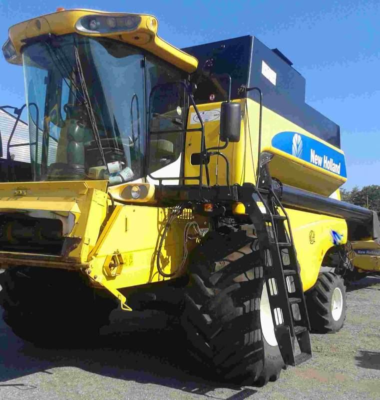 Комбайн зерноуборочный NewHolland CS 660