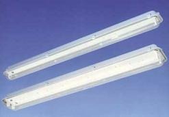 Светильники люминисцентные серии ЛПП28 для освещения помещений с тяжелыми условиями среды, с повышенным содержанием пыли и влаги