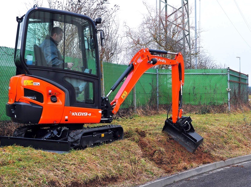 Мини-экскаватор Kubota KX019-4