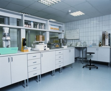 Шкафы для лабораторий