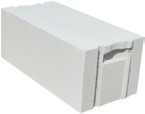 Блок с захватом для рук и системой кладки паз-гребень