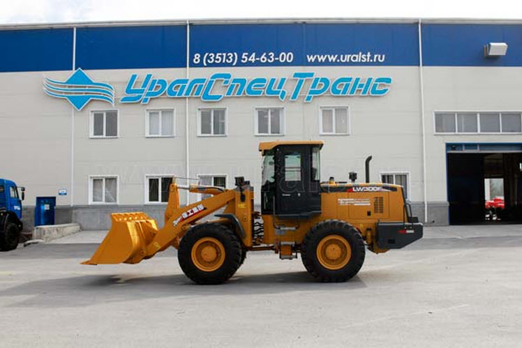 Фронтальный погрузчик LW300F XCMG