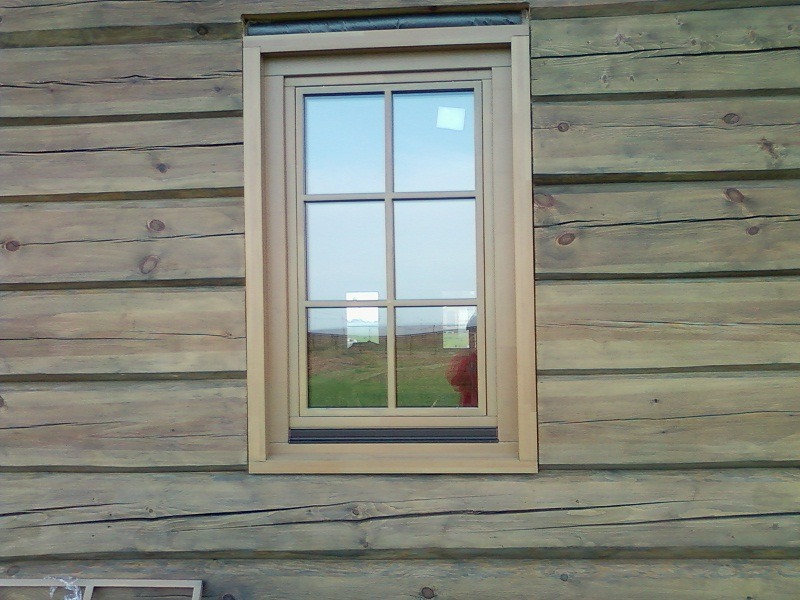 окна для деревянных домов с колодами