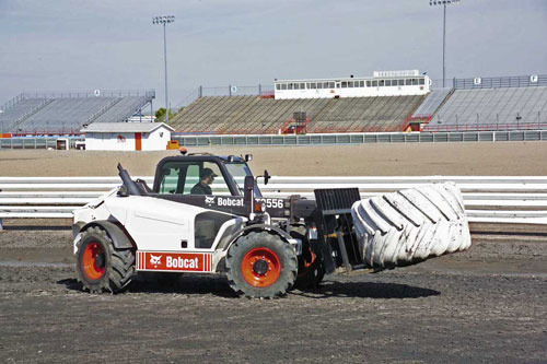 Погрузчик телескопический BOBCAT T2556