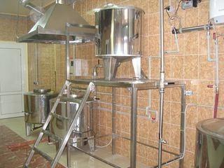 Мини-пивоваренные заводы и минипивоварни для баров и ресторанов из зернового сырья 1000 и 750 литров в сутки по пиву с варочным оборудованием на 4000 и 3000 л