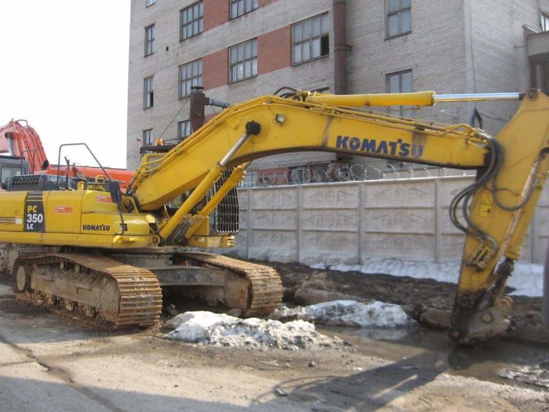 Экскаватор Komatsu PC350LC-8