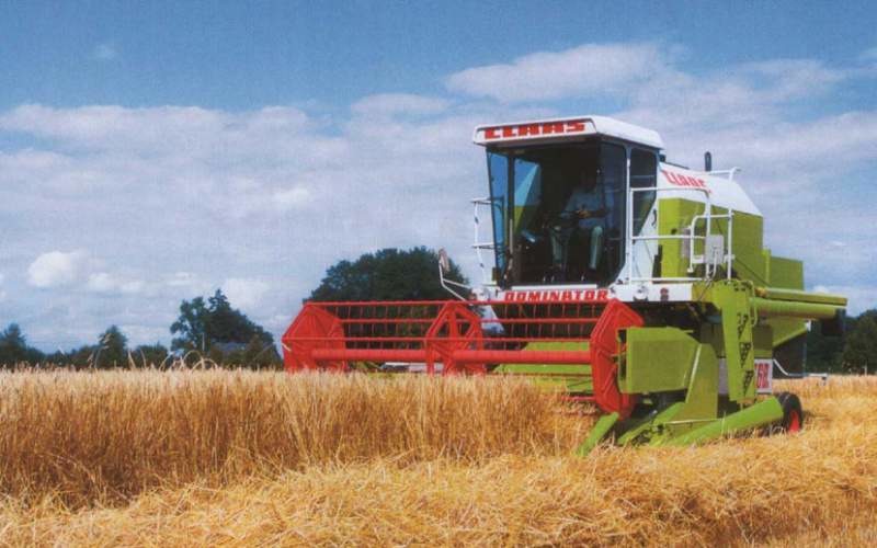 Зерноуборочный комбайн Claas Dominator Mega