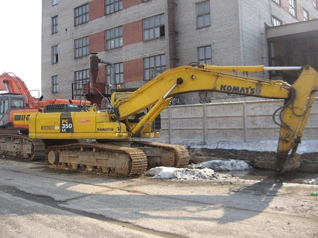 Гусеничный экскаватор Komatsu PC 350 LC-8