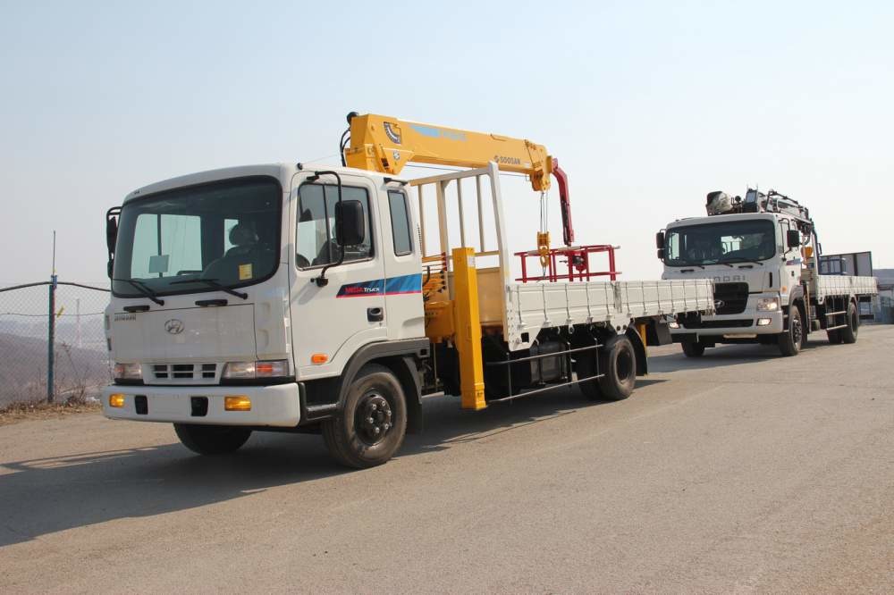 Манипулятор Hyundai Mega Truck 4x2 7т 2013г.