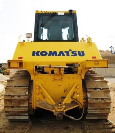 Гусеницы зарубежного производства на D155 KOMATSU