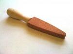 Брусок для заточки кос с деревянной ручкой