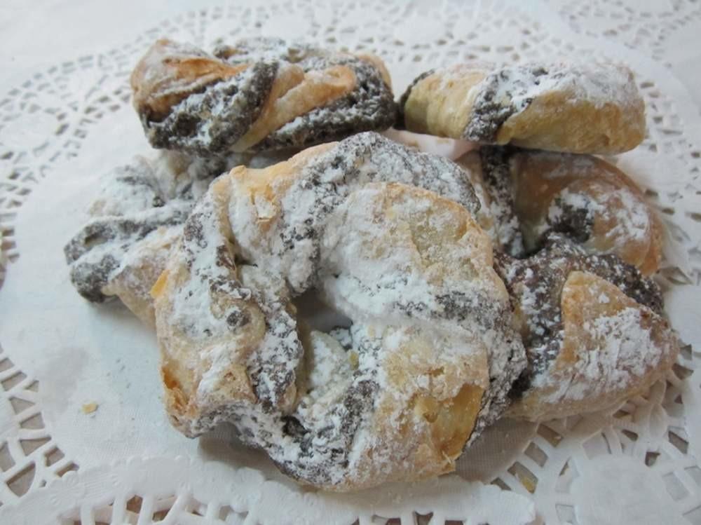 Слоеное печенье «Язычки» с сахаром