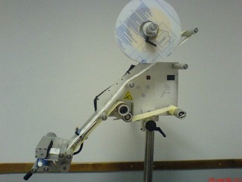 Полуавтоматическая машина для нанесения этикеток Alfa SLPA 2