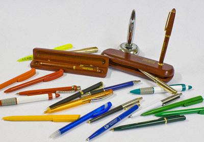 Ручки с фирменной символикой