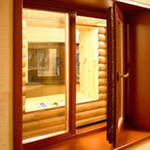 Евроокна деревянные филенчатые и со стеклом двери из сосны, дуба или бука.
