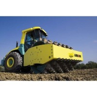 Каток грунтовый Ammann ASC130