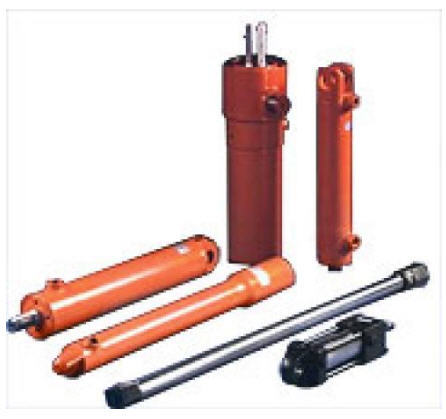 Гидроцилиндр подъема стрелы  1343595C1  LIFT CYLINDER