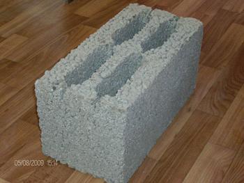 Блок на основе керамзита стеновой рядовой четырехпустотный порядовочный