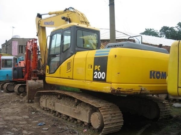 Фильтры Komatsu PC200-7